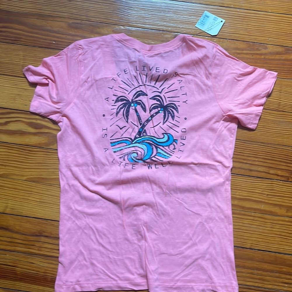 Salt Life V-Neck T-Shirt NWT - Picture 4 of 4